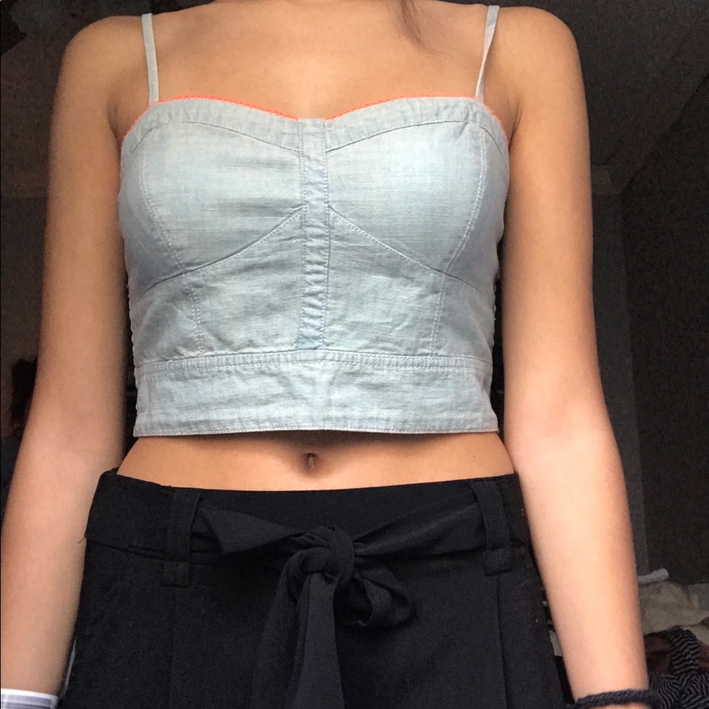 crop top